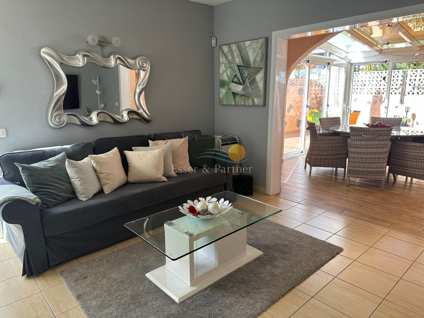 Attractive ground floor apartment near the beach Playa de Las Américas