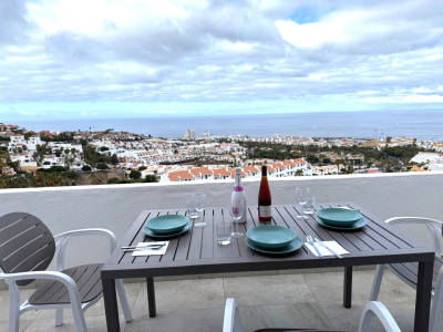 Luxuriöses Apartment mit 1 Schlafzimmer San Eugenio Alto Adeje zu vermieten