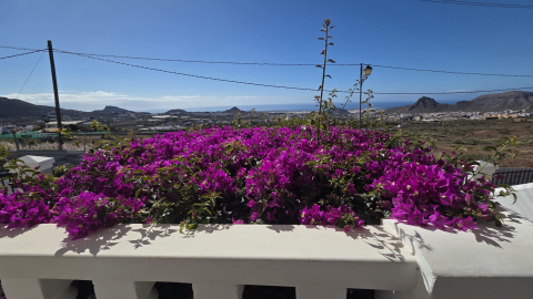 Villa Independiente de Lujo con Vistas al Mar en Valle San Lorenzo
