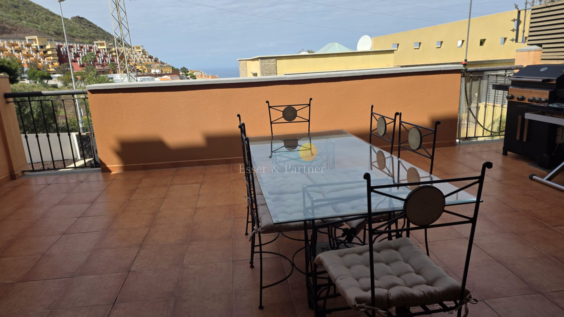 Renovated 2 Bed Apartment for rent  Roque del Conde Costa Adeje